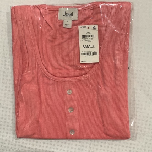 New Jenni Tank Top & Shorts 2 Piece Pajamas Set - Picture 4 of 16